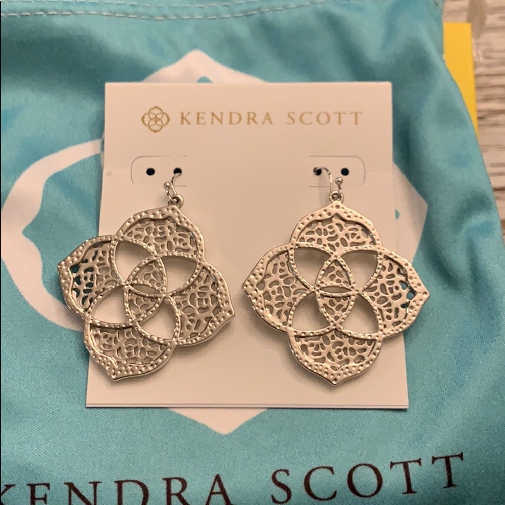 Kendra Scott Dawn Earrings Silver Metal filigree